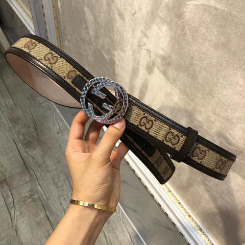 スーパーコピーグッチベルト正面デザイン